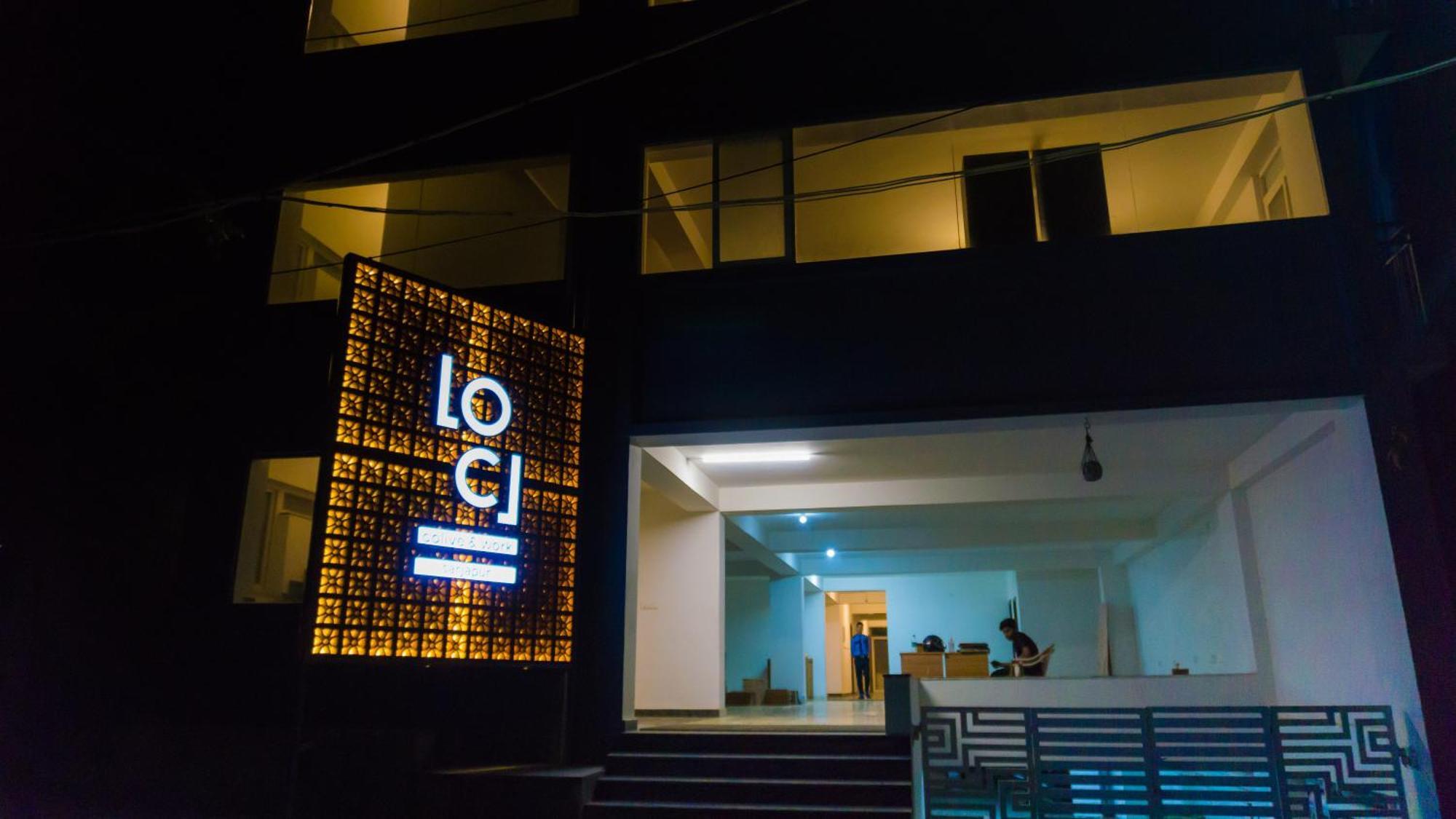 Local Colive Sarjapur Aparthotel Bangalore Bagian luar foto